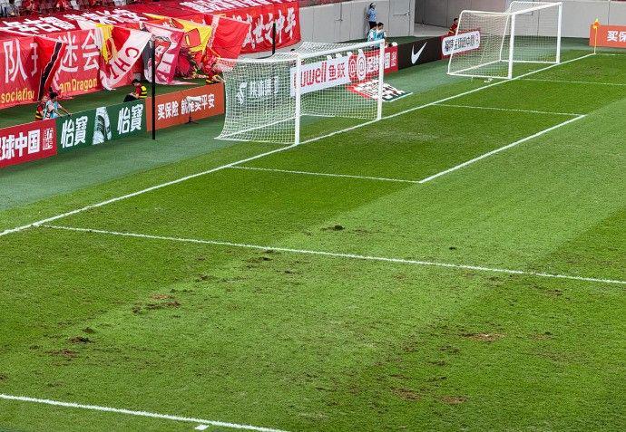 东体:西安主场草皮已做紧急修缮,有助于国青打出更流畅配合